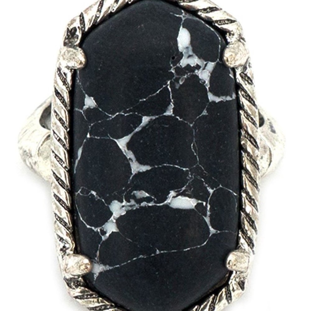 BLACK STONE ADARRA RING